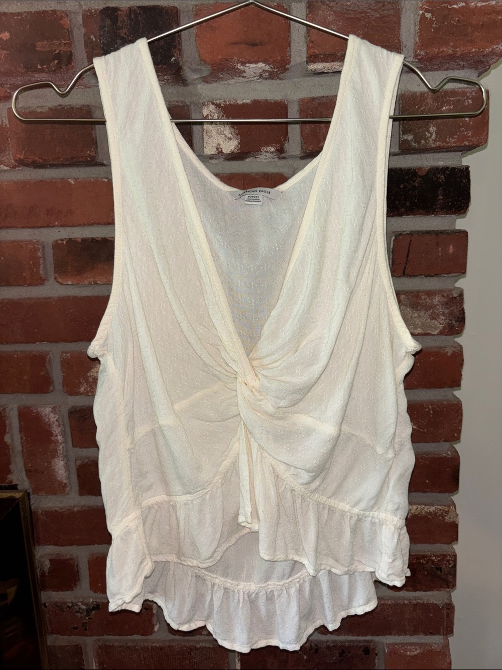 Y2K American Eagle Cream Knot-Front Ruffle Tank Top Medium
